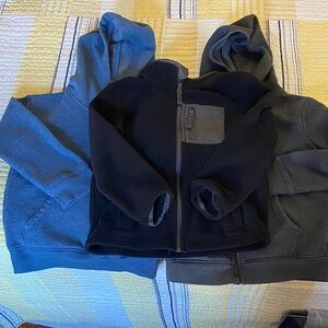 Set of 3 Boys jackets. All size 5T. Blue, Gray and Black.